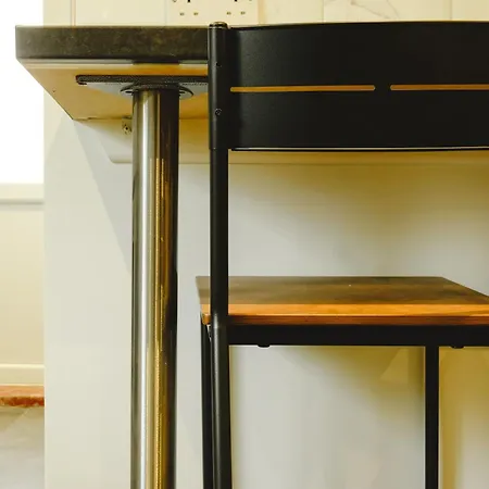 Apartamento Beautiful Six Bedroom House - Wordsworth Bristol