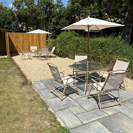 Beautiful Six Bedroom House - Wordsworth * Bristol